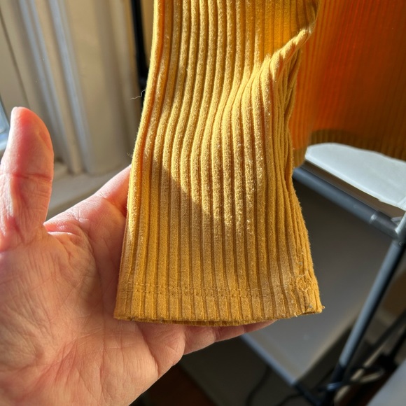 Shirt - Picture 5 of 5